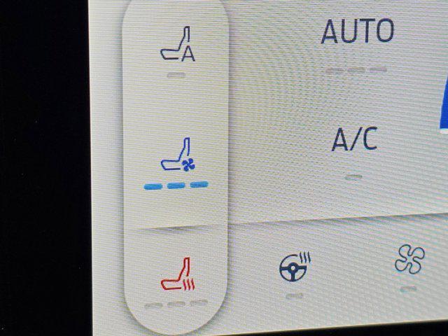 new 2025 Ford F-150 Lightning car, priced at $75,797