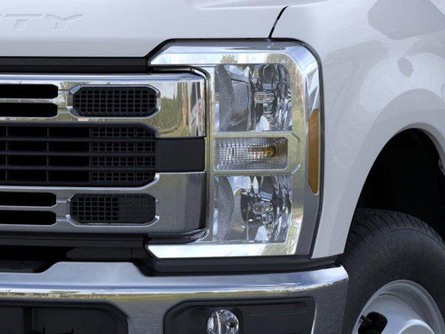 new 2025 Ford F-350 car, priced at $72,735