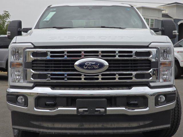 new 2025 Ford F-350 car, priced at $67,701