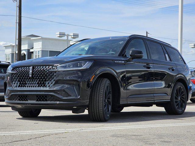 new 2025 Lincoln Aviator car, priced at $76,204
