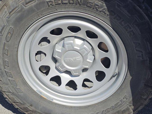 used 2023 GMC Sierra 1500 car, priced at $31,490