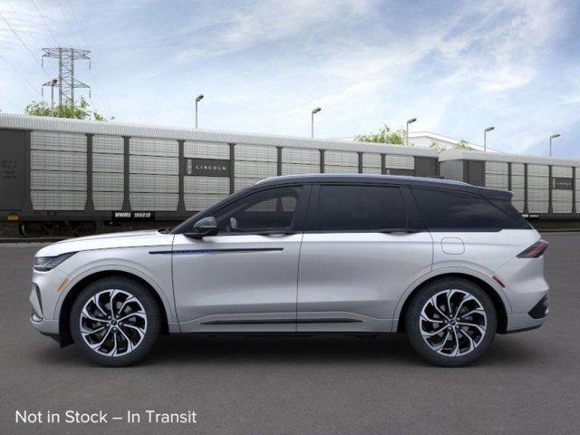 new 2025 Lincoln Nautilus car, priced at $68,164
