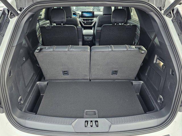 new 2025 Ford Explorer car, priced at $55,608