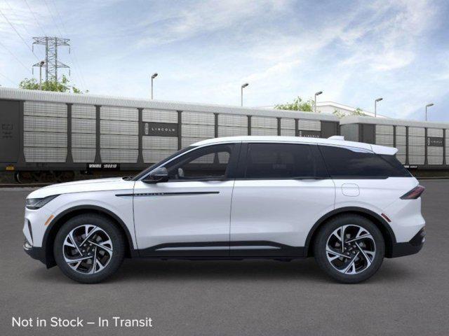 new 2025 Lincoln Nautilus car, priced at $56,678