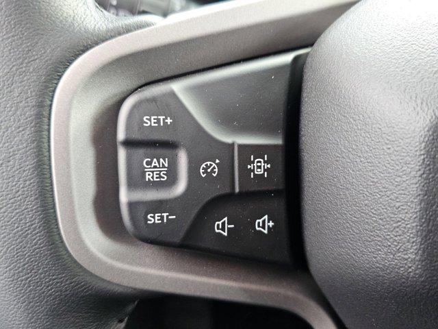 new 2025 Ford Bronco car, priced at $46,431