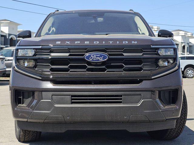 new 2025 Ford Expedition car, priced at $69,586