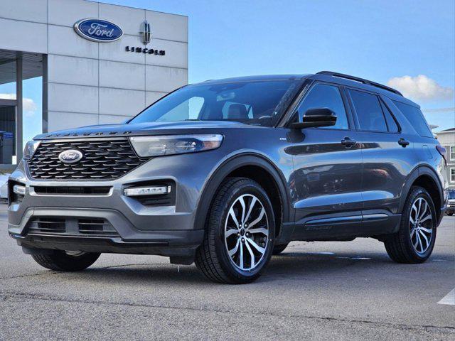 used 2023 Ford Explorer car, priced at $31,070