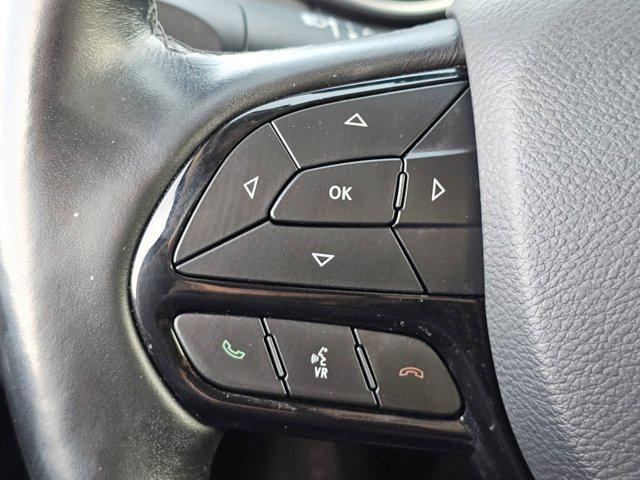 used 2020 Jeep Cherokee car, priced at $17,552