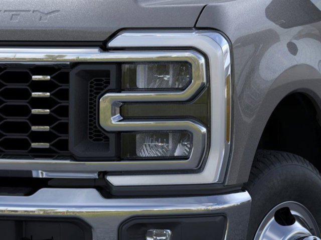 new 2025 Ford F-350 car, priced at $86,377