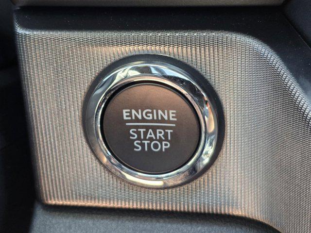 new 2025 Ford F-450 car, priced at $107,320