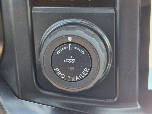 new 2025 Ford F-450 car, priced at $107,320