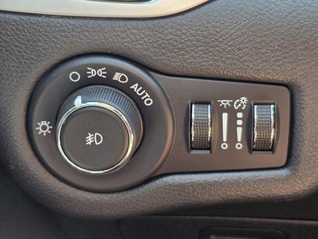 used 2015 Jeep Cherokee car, priced at $11,988