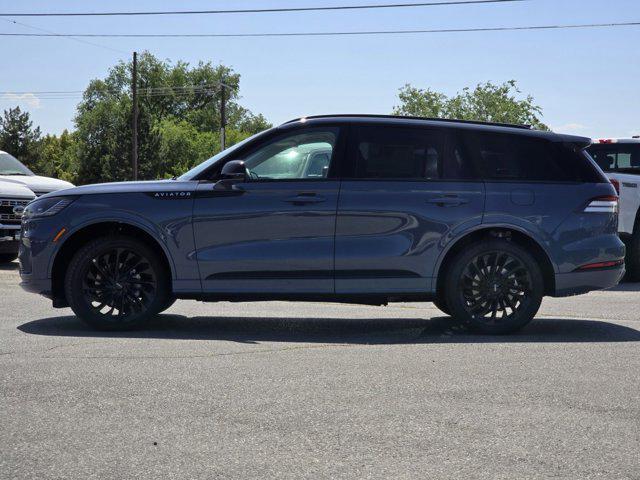 new 2025 Lincoln Aviator car, priced at $75,154