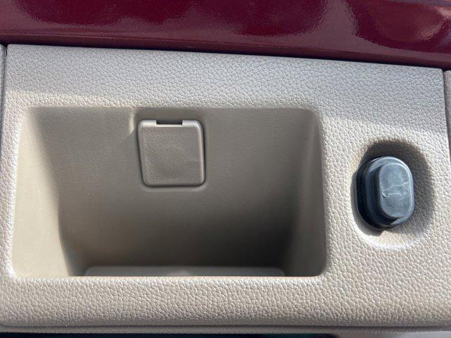 used 2019 GMC Yukon XL car, priced at $18,989