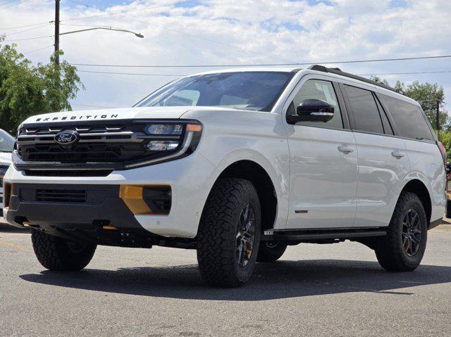 new 2025 Ford Expedition car, priced at $84,875