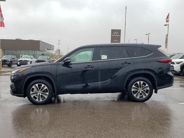 new 2026 Toyota Highlander car, priced at $48,647