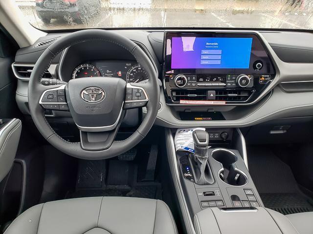 new 2026 Toyota Highlander car, priced at $48,647