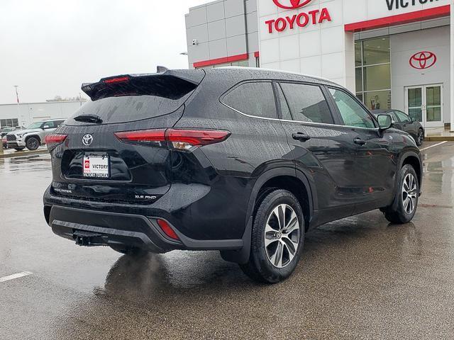 new 2026 Toyota Highlander car, priced at $48,647