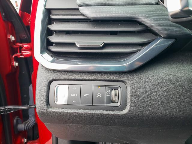 used 2024 GMC Acadia car, priced at $43,624