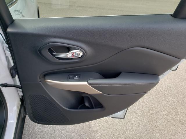 used 2018 Jeep Cherokee car, priced at $16,986