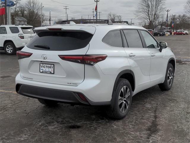 new 2024 Toyota Highlander car, priced at $47,866