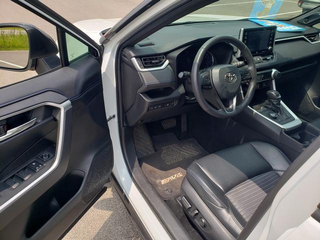 used 2020 Toyota RAV4 Hybrid car, priced at $30,983