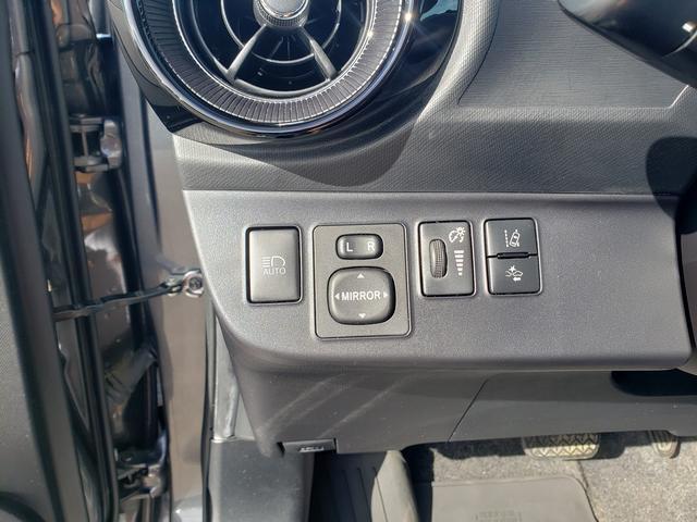 used 2018 Toyota Prius c car, priced at $16,988