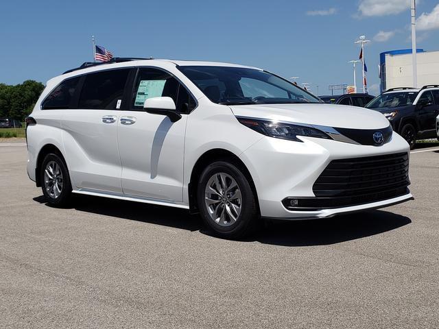new 2025 Toyota Sienna car, priced at $50,589