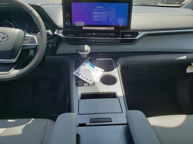 new 2025 Toyota Sienna car, priced at $50,589