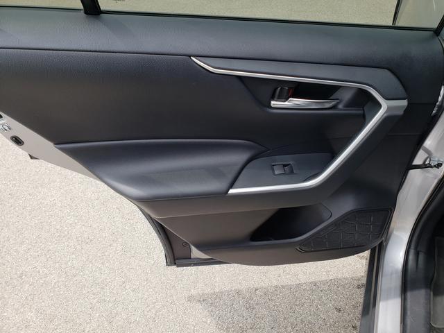 used 2020 Toyota RAV4 car, priced at $22,777