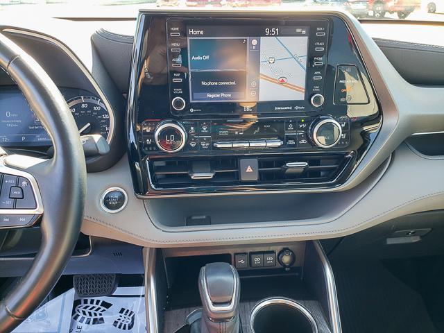 used 2021 Toyota Highlander car, priced at $33,355