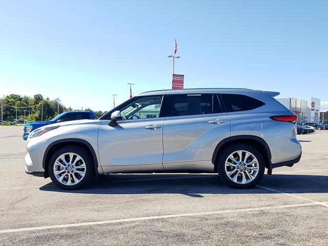 used 2021 Toyota Highlander car, priced at $33,355