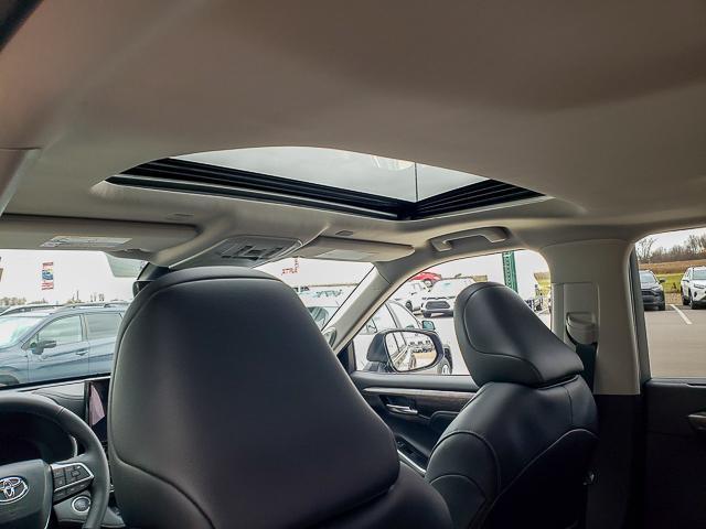 new 2026 Toyota Highlander car, priced at $53,567