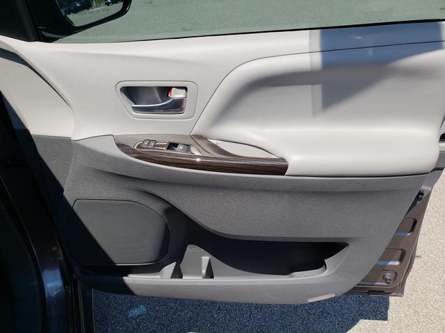 used 2015 Toyota Sienna car, priced at $20,986