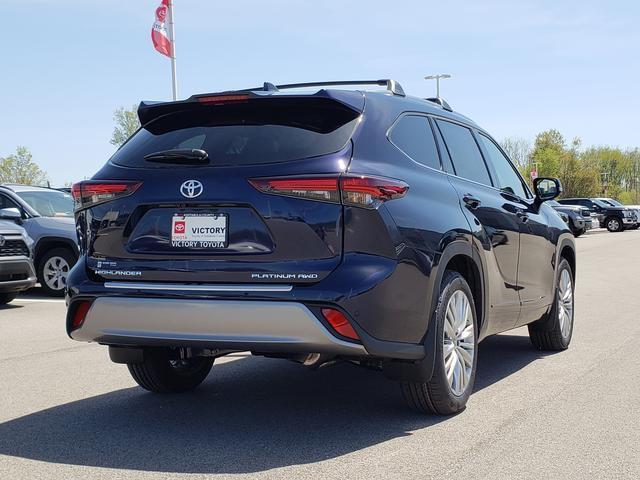 new 2025 Toyota Highlander car, priced at $54,813