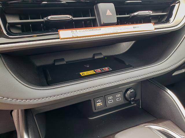 new 2025 Toyota Highlander car, priced at $55,008