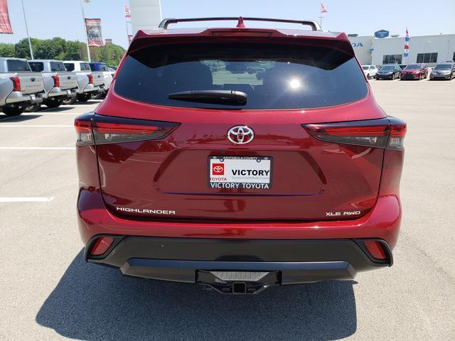 new 2025 Toyota Highlander car, priced at $49,472