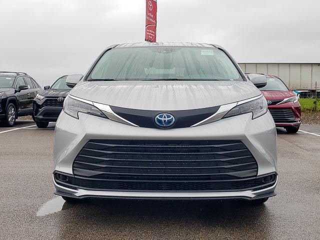 new 2025 Toyota Sienna car, priced at $42,100