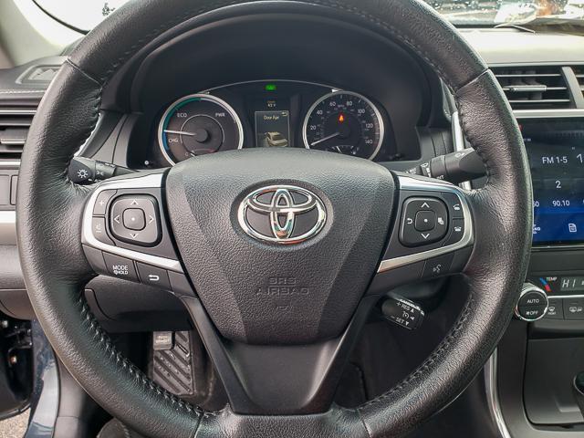 used 2015 Toyota Camry Hybrid car, priced at $13,748