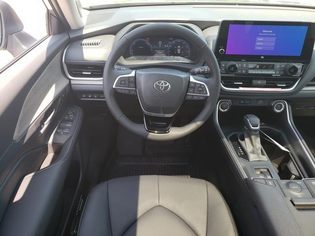new 2025 Toyota Grand Highlander car, priced at $58,922