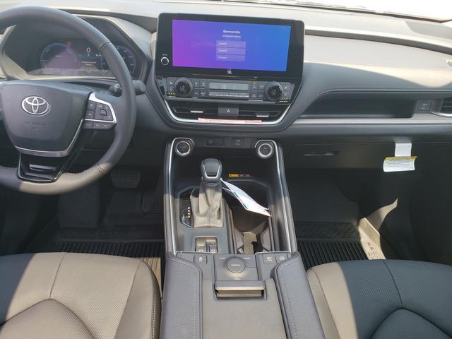 new 2025 Toyota Grand Highlander car, priced at $58,922