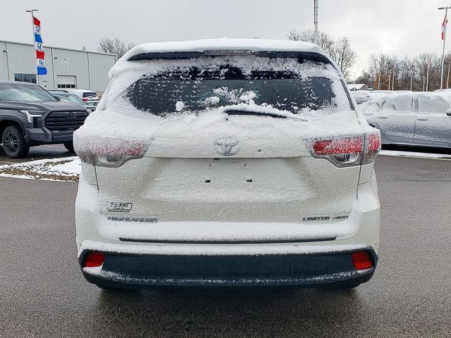 used 2016 Toyota Highlander car, priced at $24,315