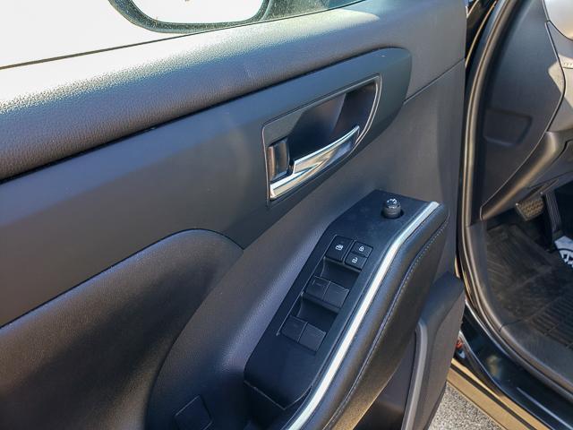 used 2022 Toyota Highlander car, priced at $33,597