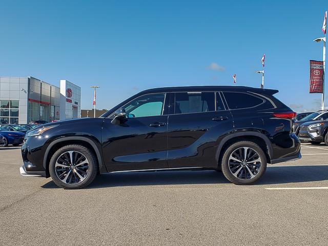 used 2022 Toyota Highlander car, priced at $33,597
