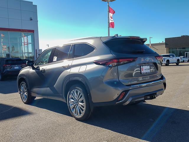 new 2025 Toyota Highlander car, priced at $55,454