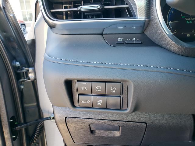 new 2025 Toyota Highlander car, priced at $55,454