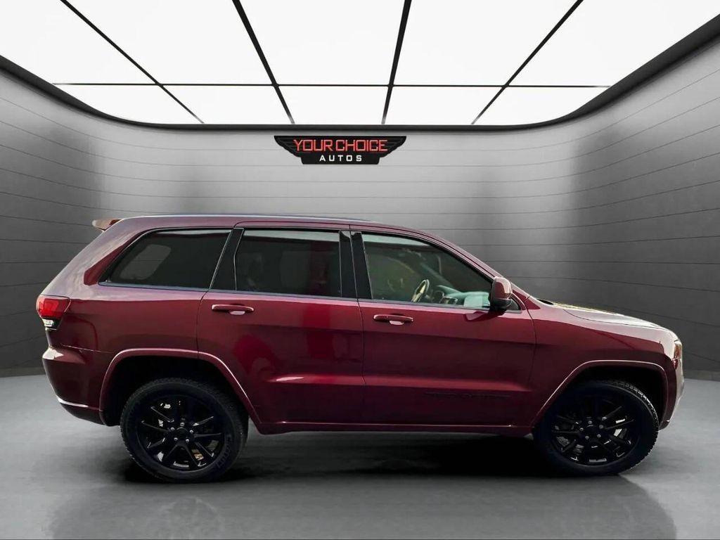 used 2018 Jeep Grand Cherokee car, priced at $19,477