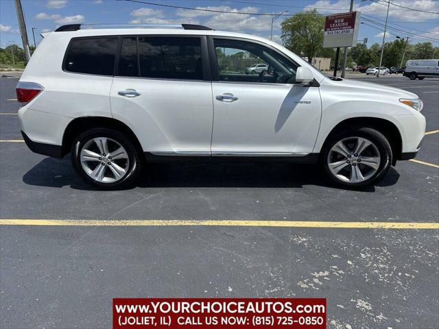 used 2013 Toyota Highlander car, priced at $15,477