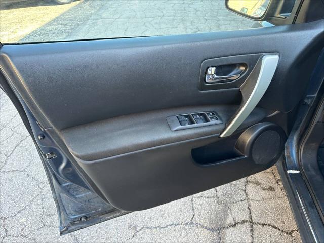 used 2015 Nissan Rogue Select car, priced at $6,977