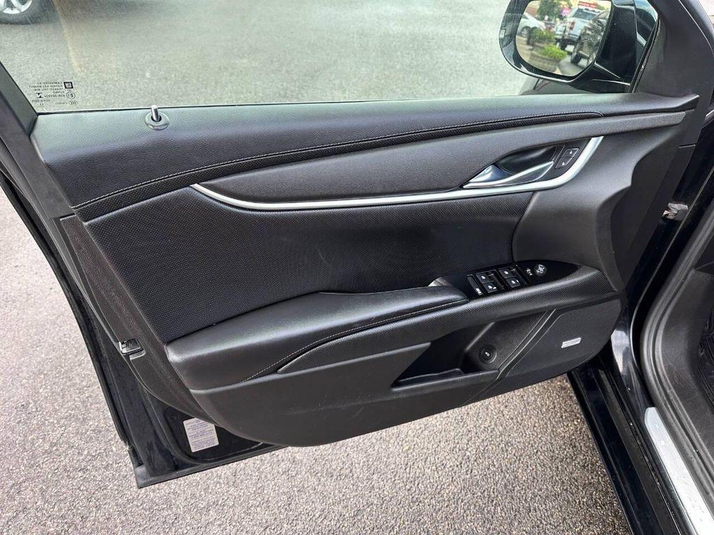 used 2014 Cadillac XTS car, priced at $8,977
